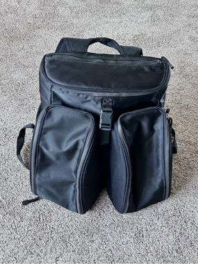 Banana Republic Large Black Insulated Backpack Hiking Golf Picnic 11x16 Unisex